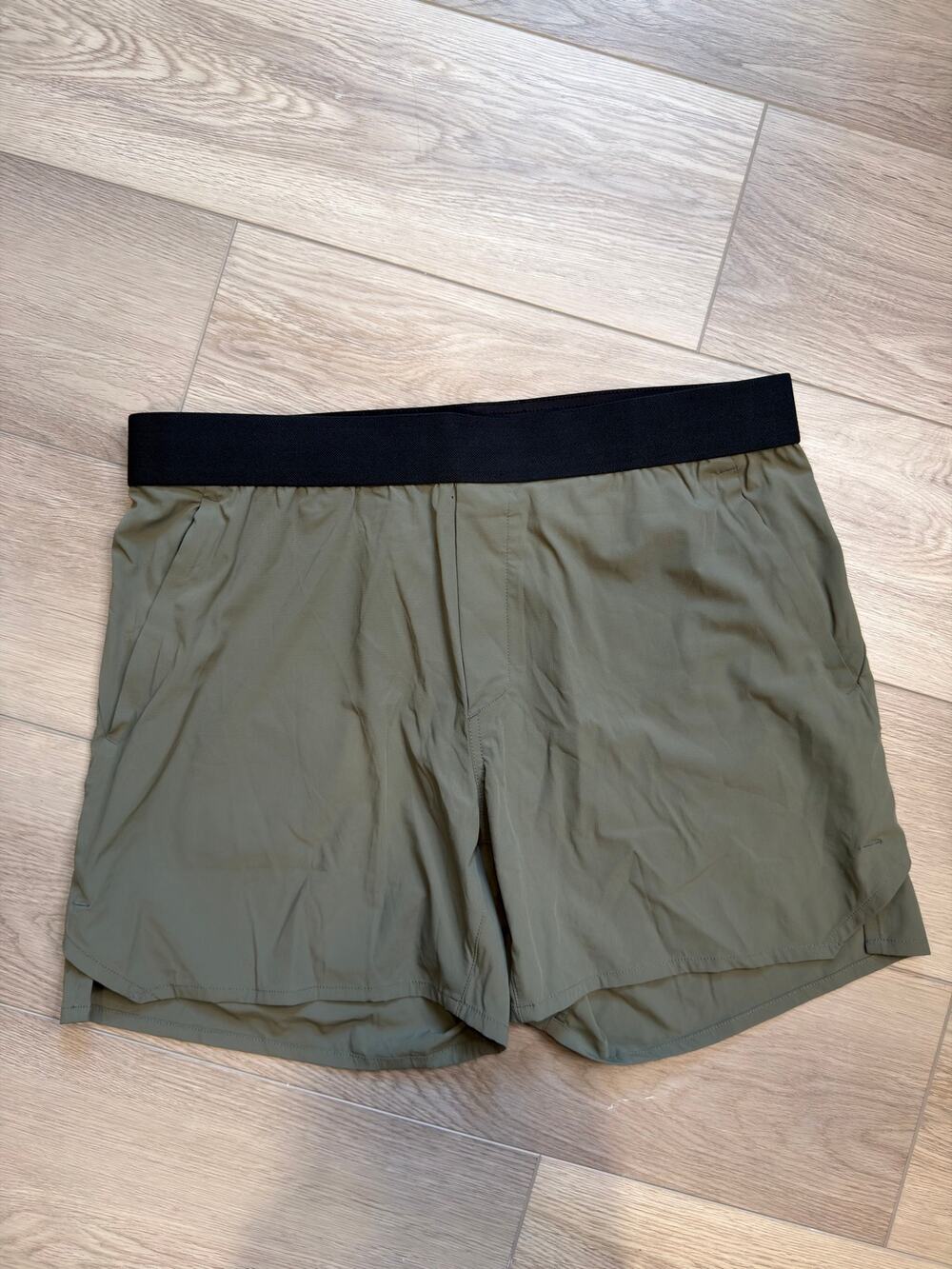 Ten Thousand Active Dark Green Tactical Unlined Nylon 5" Training Shorts L